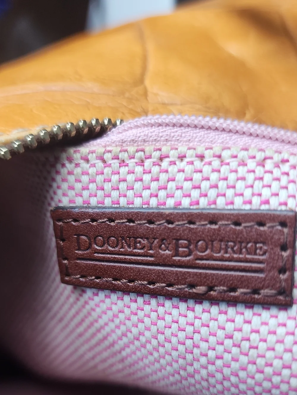 Dooney & Bourke Vintage Nile Hobo Bag Mustard Croc Embossed Leather Shoulder